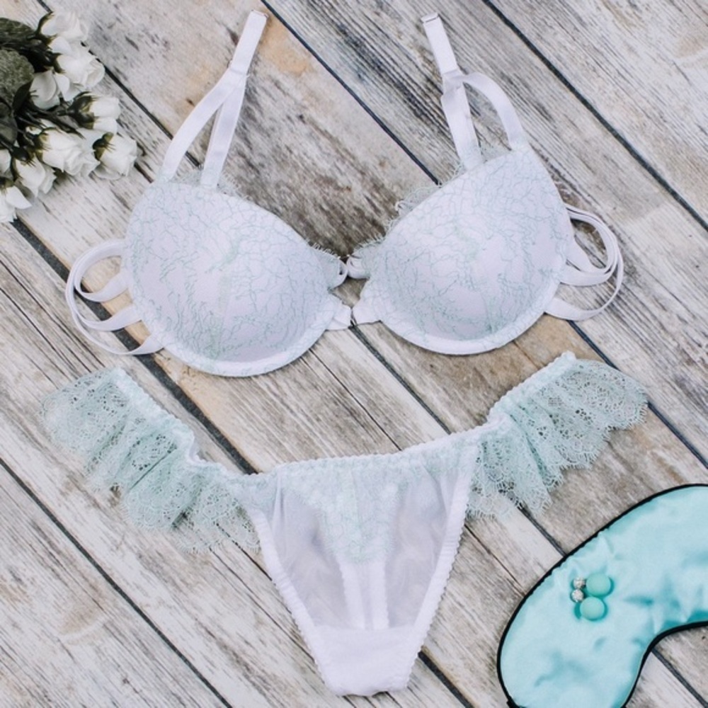 Lebonbon Handmade lingerie ONLY BRA hardcup 36C